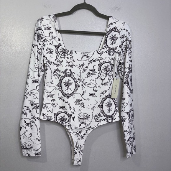Francesca Bettini Tops - Francesca's Long Sleeve Toile Print Bodysuit Size Small Swans, Birds Floral NWT